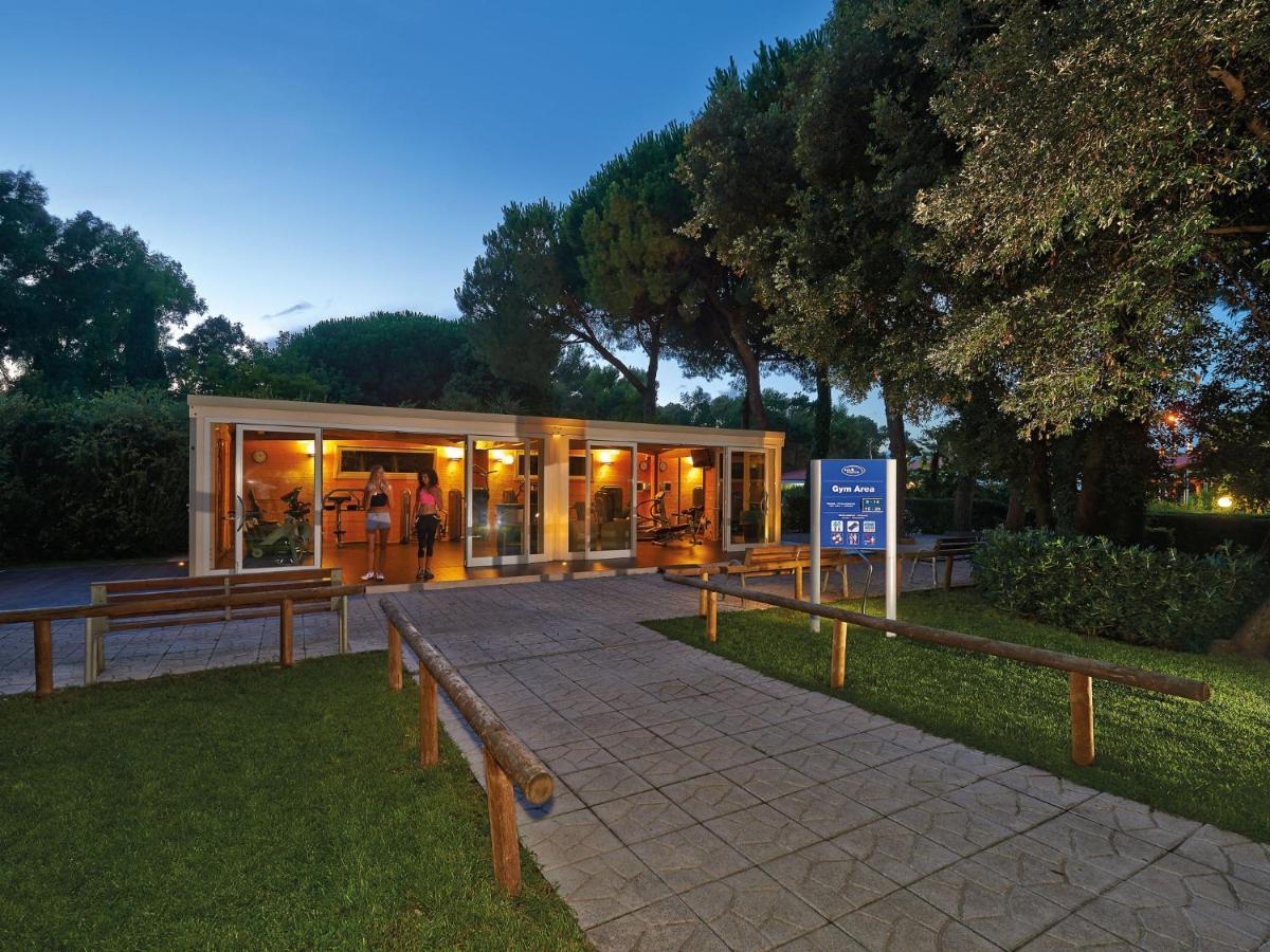 Holiday Home Maxi Caravan Capri By Interhome Baia Domizia Kültér fotó